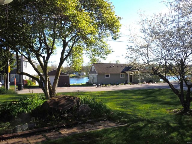 205 Ln 101 Jimmerson Lk, Angola, IN 46703