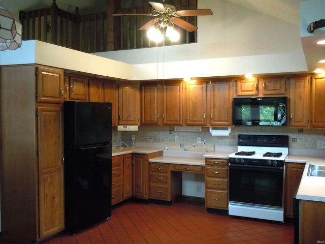 205 Ln 101 Jimmerson Lk, Angola, IN 46703