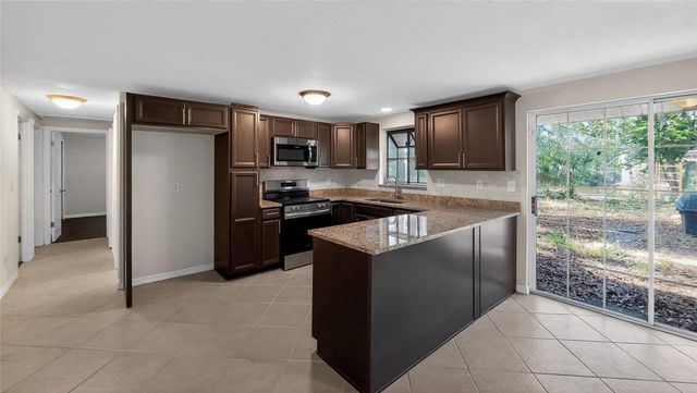 17220 ESTES ROAD, Lutz, FL 33548