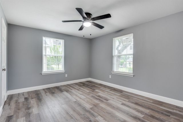 5006 Bartlett Avenue, Dallas, TX 75216