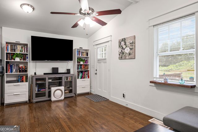 1621 Abner Terrace NW, Atlanta, GA 30318