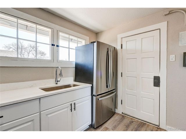 126 S 9th Ave, Brighton, CO 80601