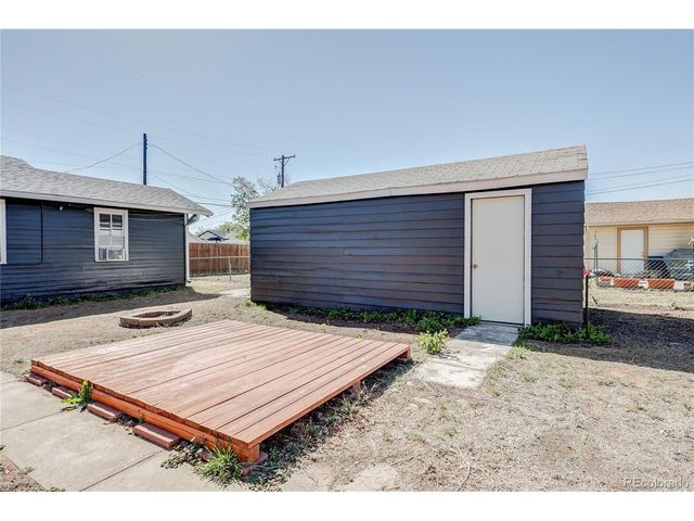 126 S 9th Ave, Brighton, CO 80601