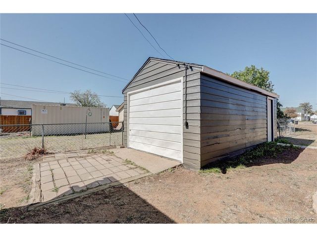 126 S 9th Ave, Brighton, CO 80601