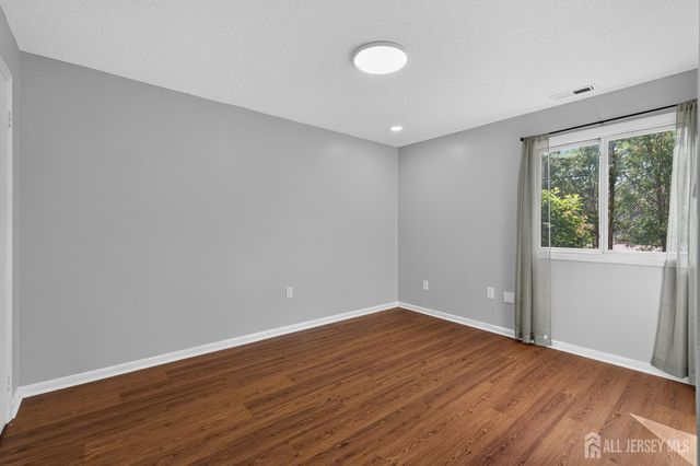 5208 Ravens Crest Drive, Plainsboro, NJ 08536