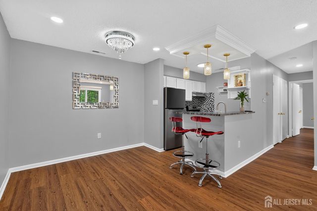 5208 Ravens Crest Drive, Plainsboro, NJ 08536
