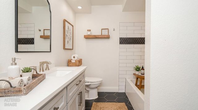 6990 Auburn Folsom Rd, Granite Bay, CA 95746