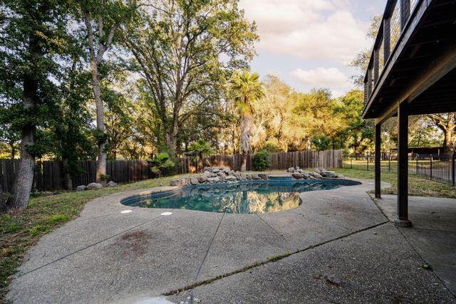 6990 Auburn Folsom Rd, Granite Bay, CA 95746
