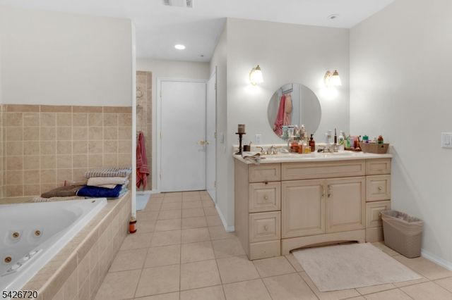 213 Sand Shore Rd, Mount Olive Twp., NJ 07828