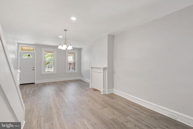815 VANDEVER AVE, Wilmington, DE 19802