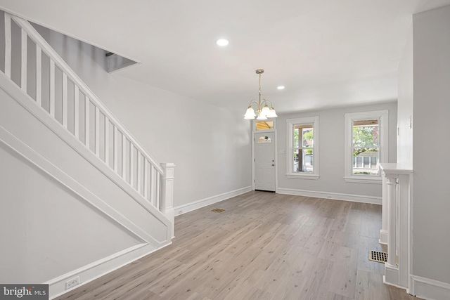 815 VANDEVER AVE, Wilmington, DE 19802