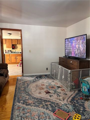 1131 Whitesboro Street, Utica, NY 13502