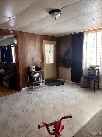 1131 Whitesboro Street, Utica, NY 13502