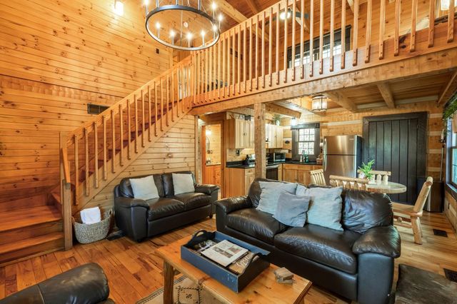 18591 Hockman Road, Rockbridge, OH 43149