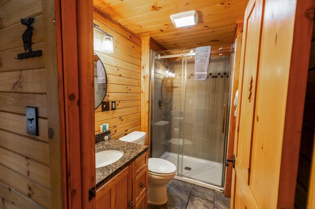 18591 Hockman Road, Rockbridge, OH 43149