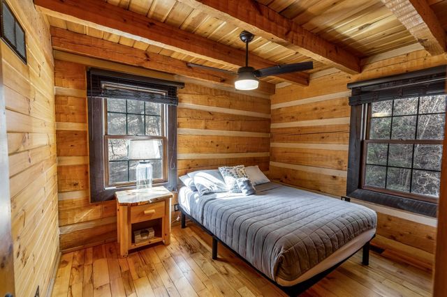 18591 Hockman Road, Rockbridge, OH 43149