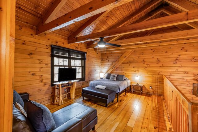 18591 Hockman Road, Rockbridge, OH 43149