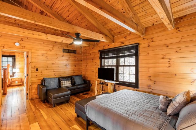 18591 Hockman Road, Rockbridge, OH 43149