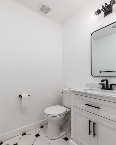 4774 PALERMO COURT NE 4774, St Petersburg, FL 33703
