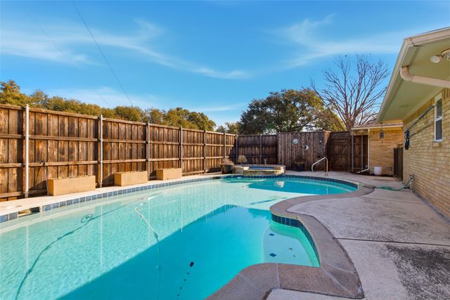 501 Tiffany Trail, Richardson, TX 75081