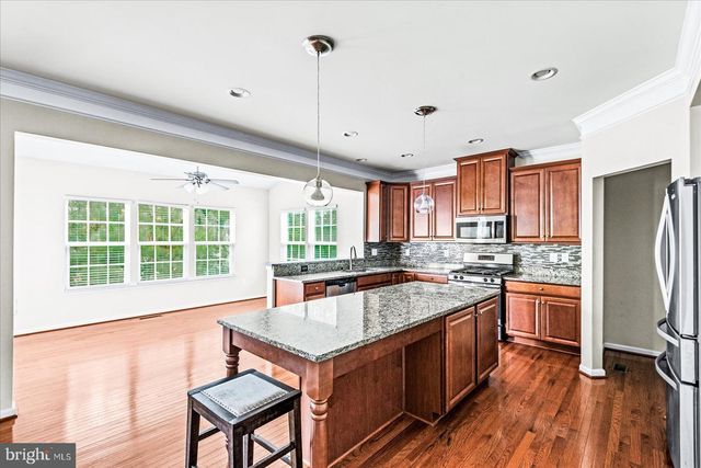 9310 BLUE PINE LN, Fredericksburg, VA 22407