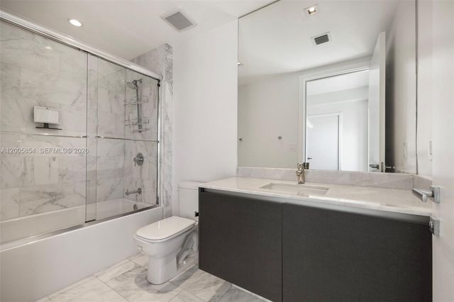 1451 Brickell Ave 4002, Miami, FL 33131