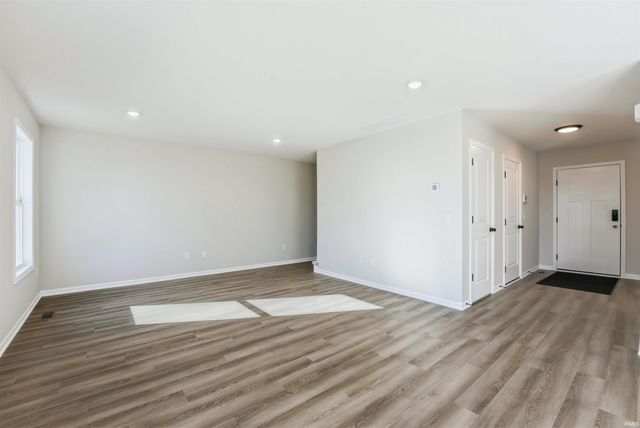 10390 Silver Rock Chase, New Haven, IN 46774