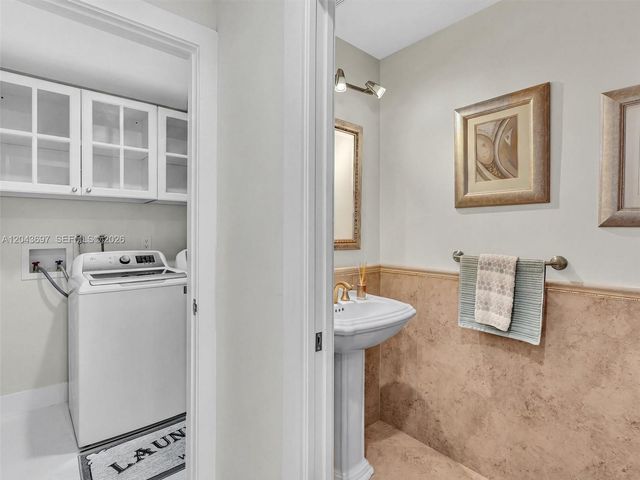 639 Verona Place 639, Weston, FL 33326