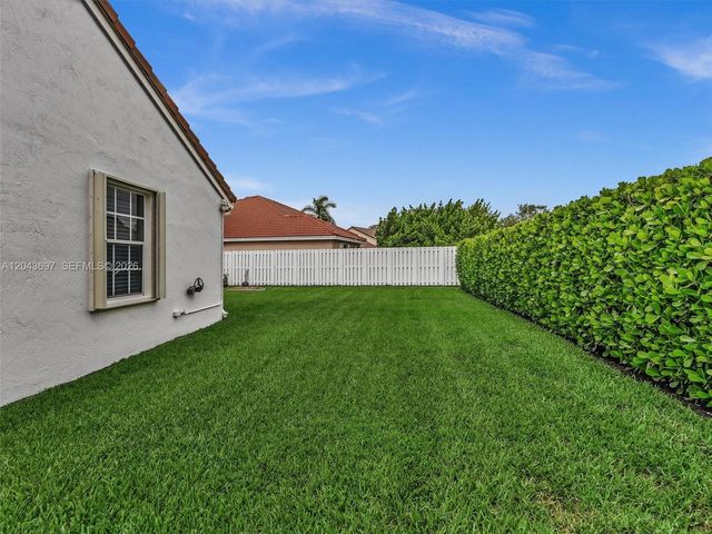 639 Verona Place 639, Weston, FL 33326