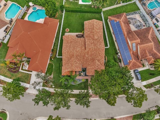 639 Verona Place 639, Weston, FL 33326