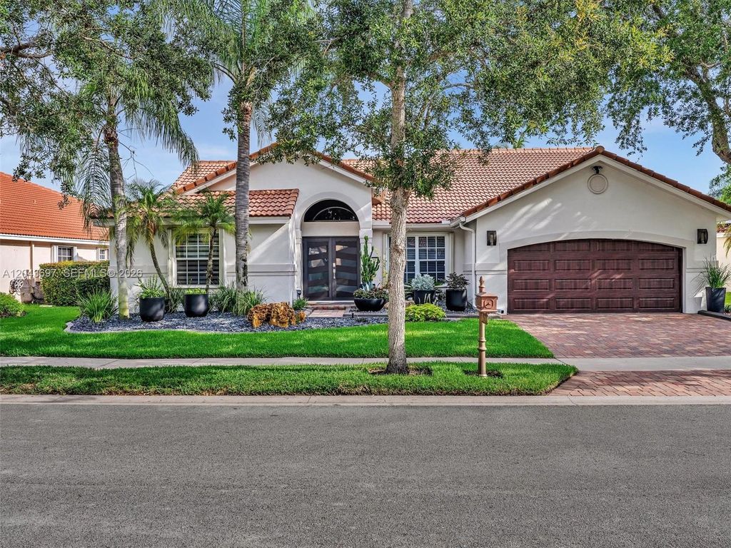 639 Verona Place 639, Weston, FL 33326