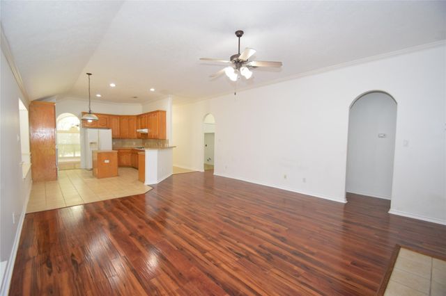 5726 Indigo Trails Drive, Richmond, TX 77469