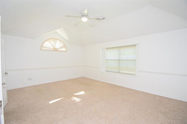 5726 Indigo Trails Drive, Richmond, TX 77469