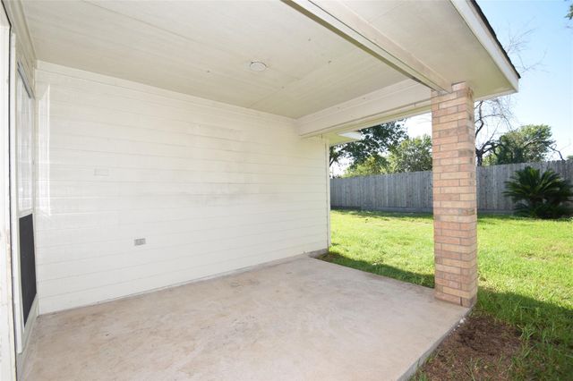 5726 Indigo Trails Drive, Richmond, TX 77469