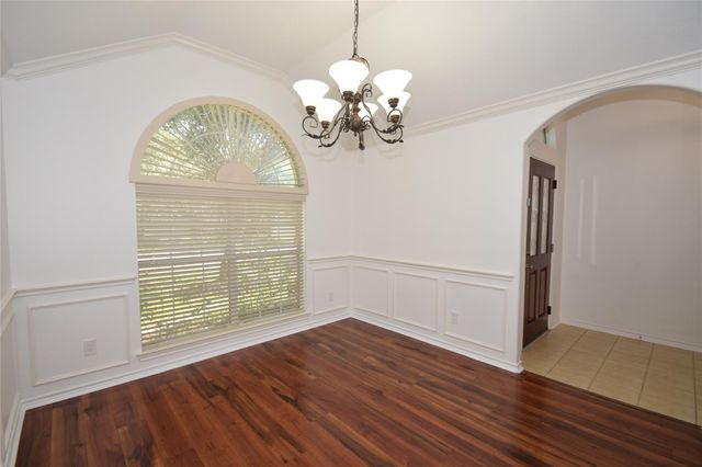 5726 Indigo Trails Drive, Richmond, TX 77469