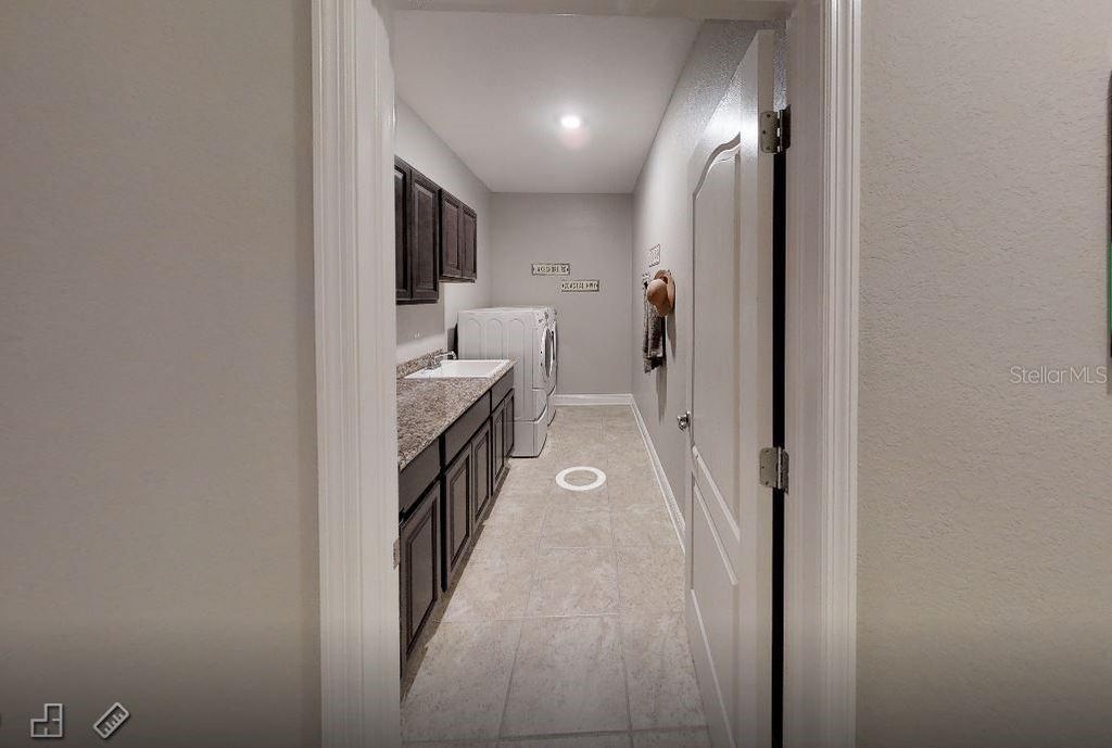 Image 10 of property listing at 6476 DUNBARTON STREET, North Port, FL 34291