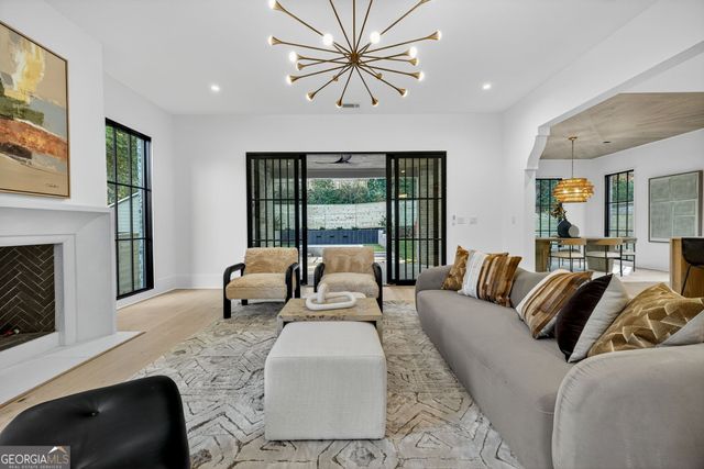 991 Courtenay Drive NE, Atlanta, GA 30306