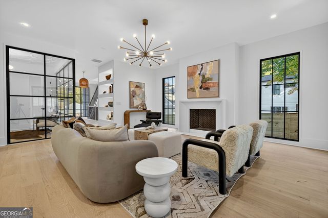 991 Courtenay Drive NE, Atlanta, GA 30306