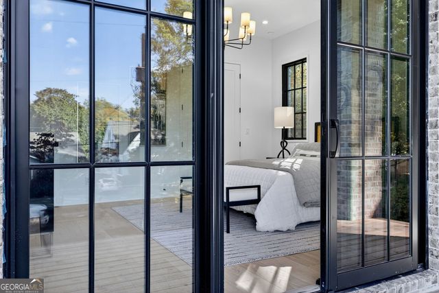 991 Courtenay Drive NE, Atlanta, GA 30306