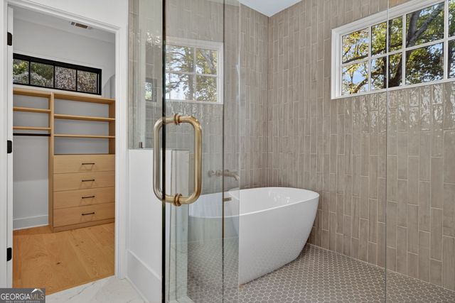 991 Courtenay Drive NE, Atlanta, GA 30306