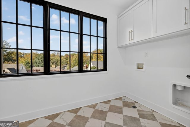 991 Courtenay Drive NE, Atlanta, GA 30306