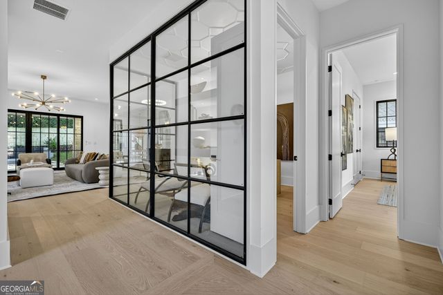 991 Courtenay Drive NE, Atlanta, GA 30306