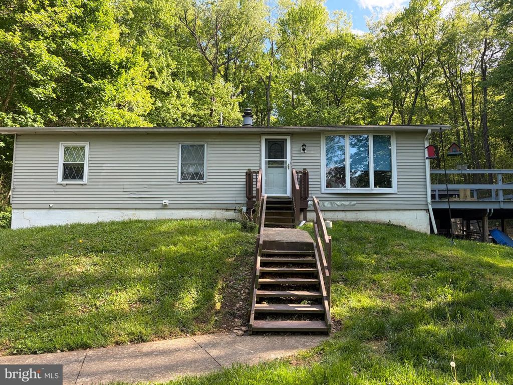 3460 STRASBURG RD, Coatesville, PA 19320