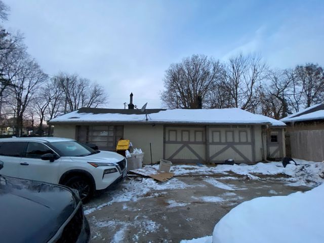 4708 Forest Hills Road, Loves Park, IL 61111