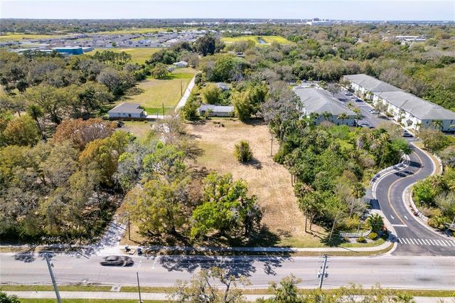 2619 16TH AVENUE DRIVE E, Bradenton, FL 34208