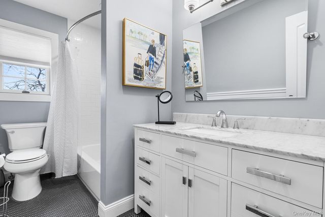 30 Myrtle Lane, East Patchogue, NY 11772