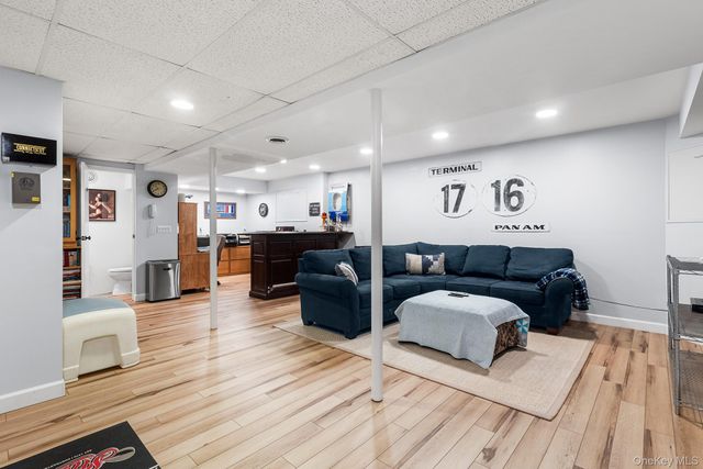 30 Myrtle Lane, East Patchogue, NY 11772