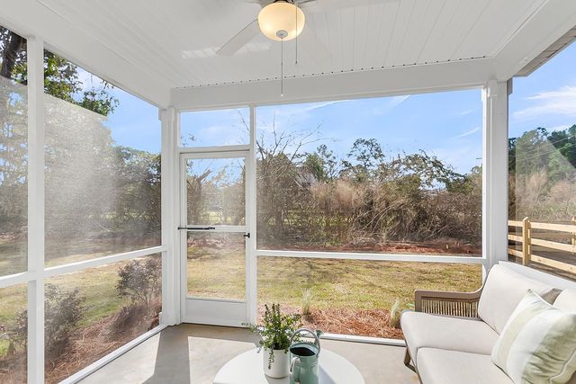 1110 Hainer Place Dr, Conway, SC 29526