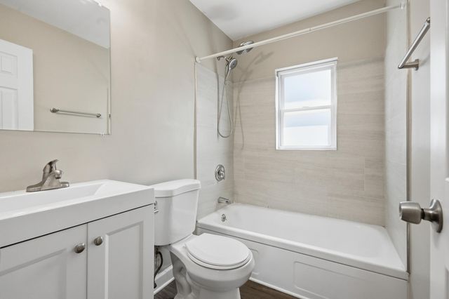 6610 Rhode Island Avenue, Hammond, IN 46323