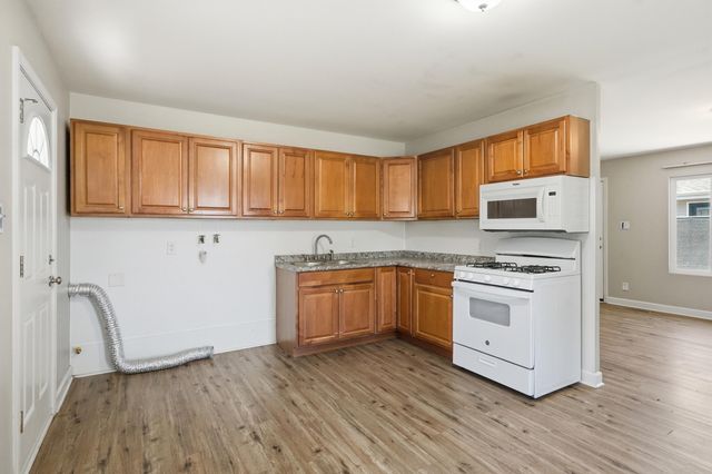 6610 Rhode Island Avenue, Hammond, IN 46323